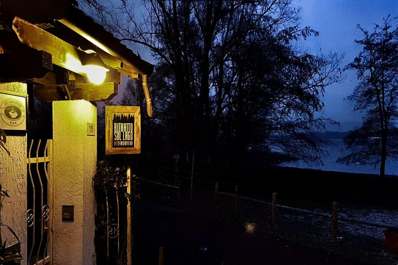 Ritratto Sul Lago ดอร์เมลเล็ตโต ภายนอก รูปภาพ