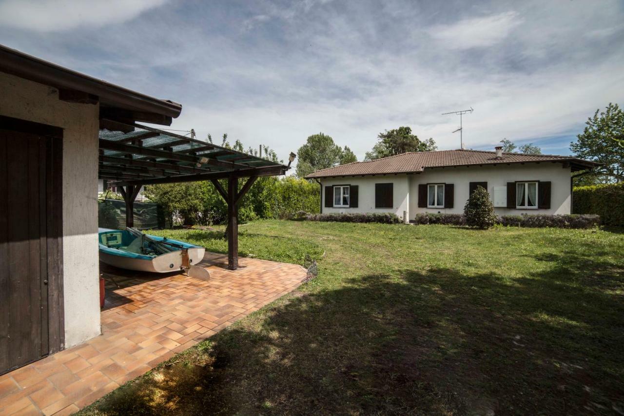 Ritratto Sul Lago ดอร์เมลเล็ตโต ภายนอก รูปภาพ